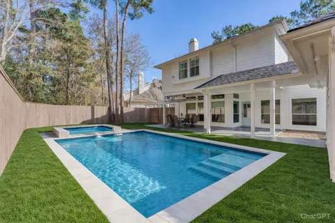 $750,000 | 19 Pipers Meadow Street, The Woodlands, TX 77382