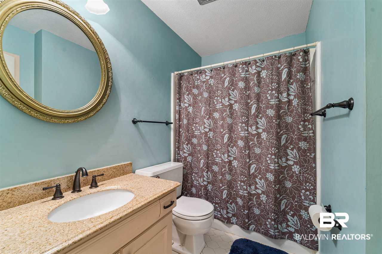 4251 Spring Valley Drive South Mobile, AL 36693 - Photo 11 of 17