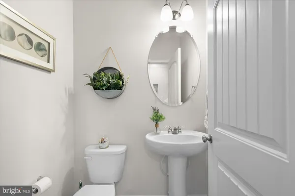 $640,000 | 15384 Crape Myrtle Road, Milton, DE 19968