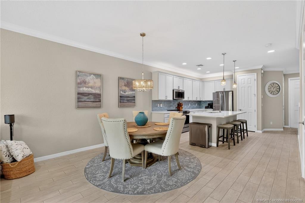 587 Southwest Glen Crest Way Stuart, FL 34997 - Photo 12 of 45