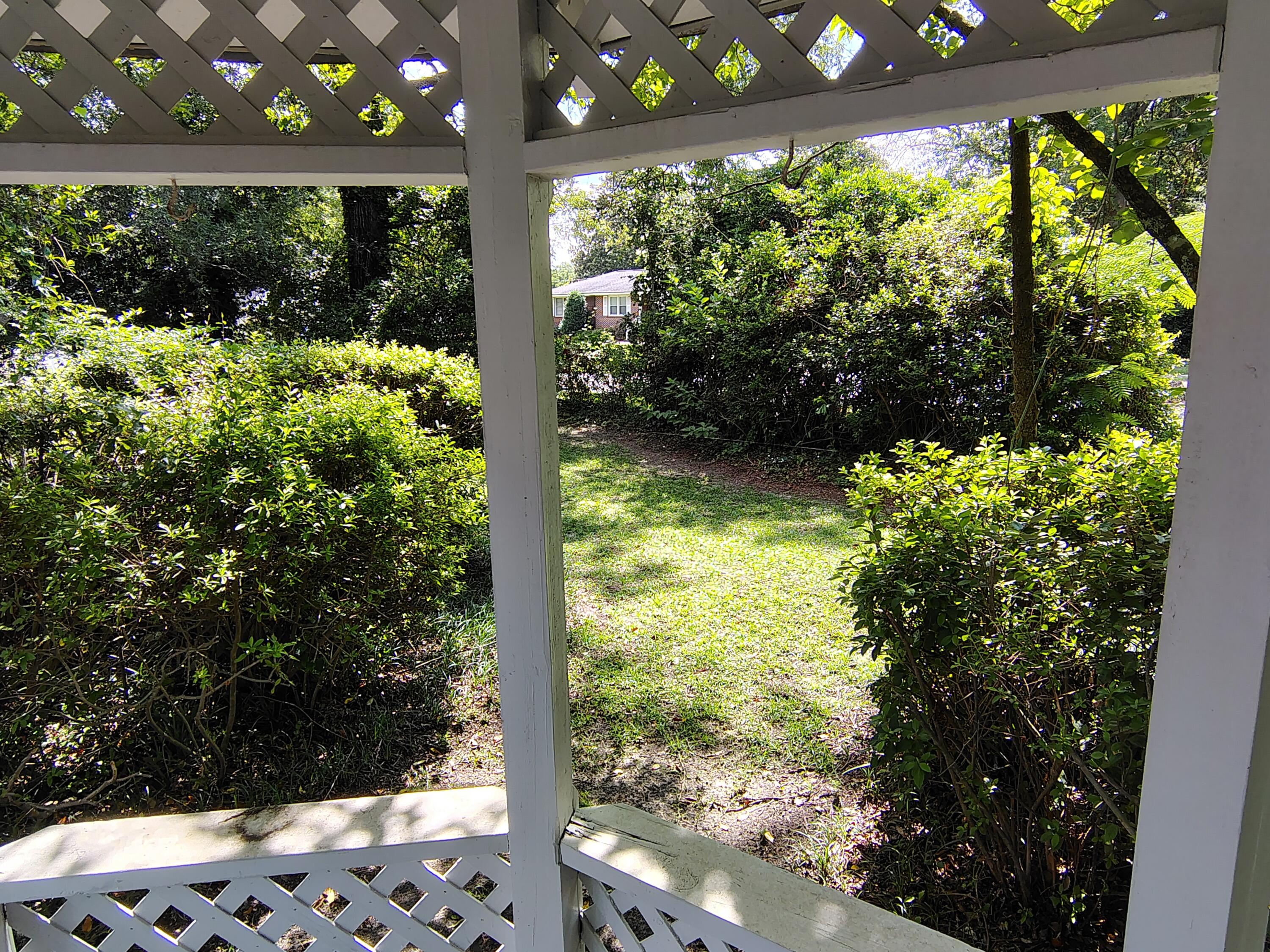 406 Thames Street Manning, SC 29102 - Photo 24 of 71 IMG_20250617_105020057_HDR