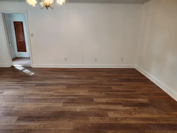 $220,000 | 406 Thames Street, Manning, SC 29102