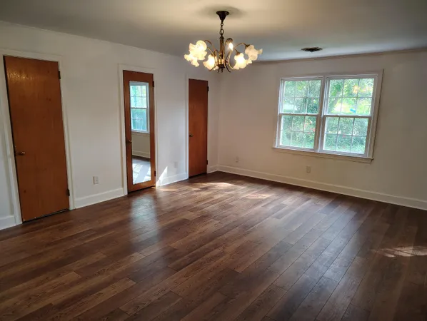 $220,000 | 406 Thames Street, Manning, SC 29102