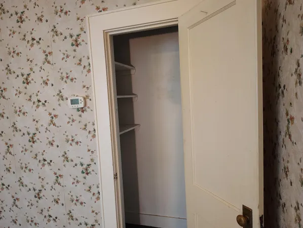 $220,000 | 406 Thames Street, Manning, SC 29102