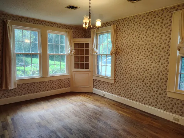 $220,000 | 406 Thames Street, Manning, SC 29102