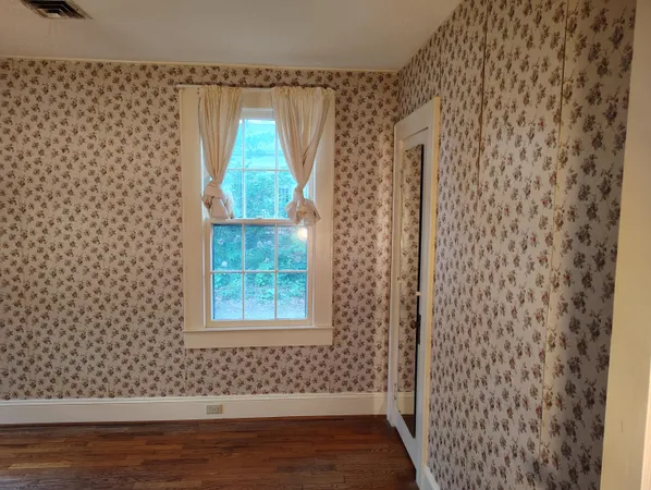 $220,000 | 406 Thames Street, Manning, SC 29102