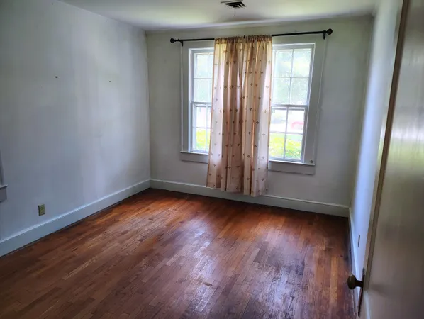 $220,000 | 406 Thames Street, Manning, SC 29102