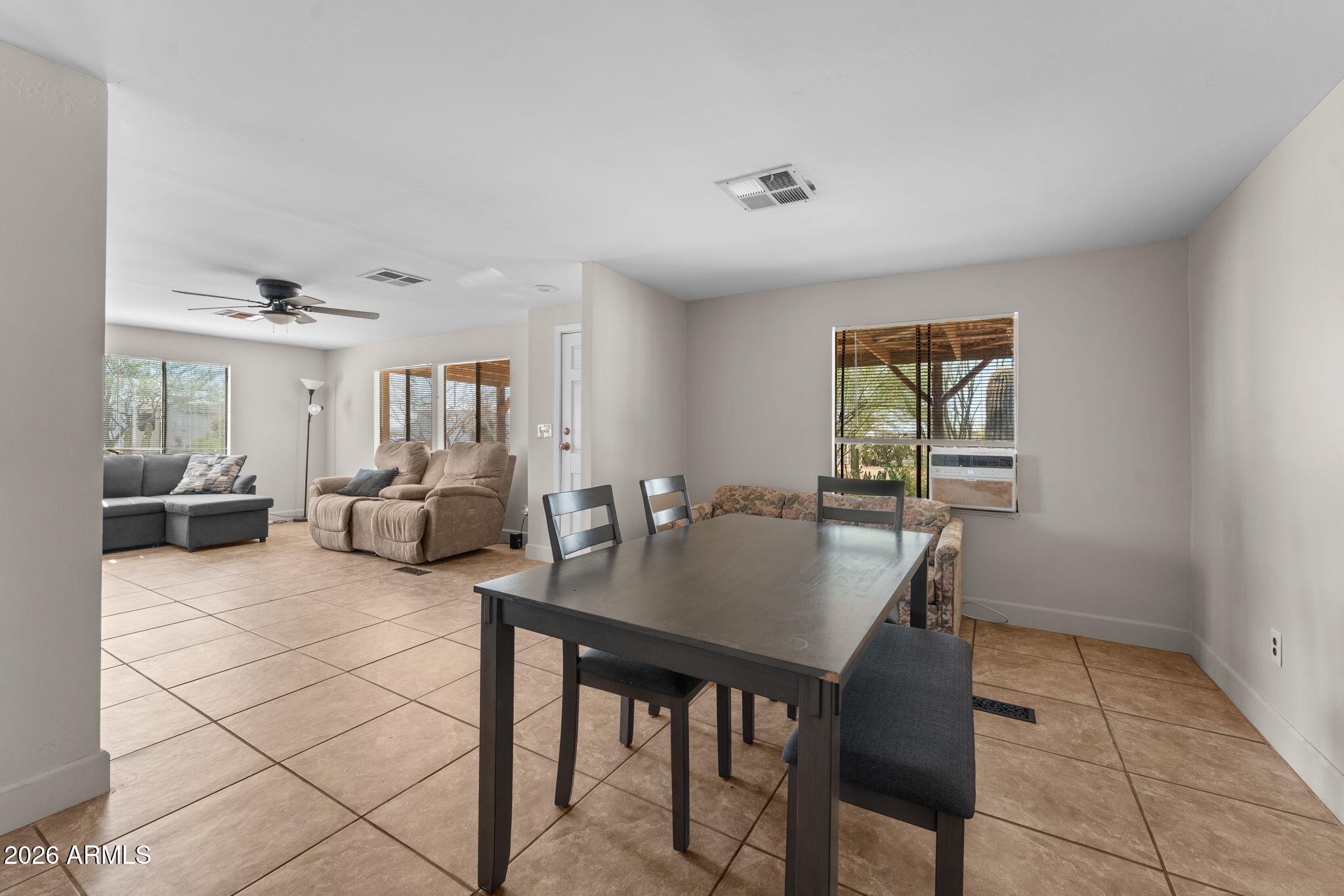 50702 West Hector Road Aguila, AZ 85320 - Photo 27 of 37 27-web-or-mls-DSC09371