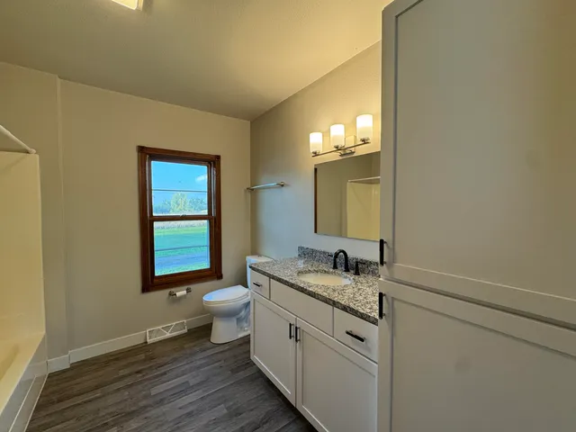 $295,000 | N5151 County Rd J, Burns, WI 54614