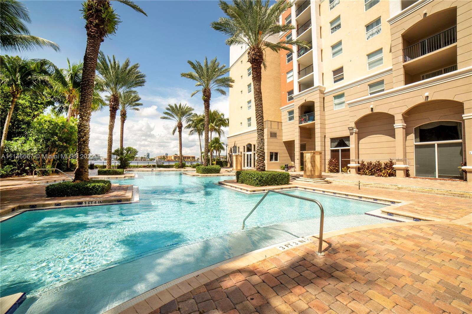 17100 North Bay Road, Unit 1701 Sunny Isles Beach, FL 33160 - Photo 60 of 84