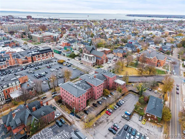 $314,900 | 125 Edward Street, Unit 1J, Buffalo, NY 14201