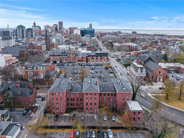 $314,900 | 125 Edward Street, Unit 1J, Buffalo, NY 14201