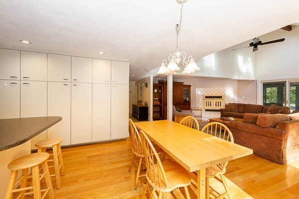 46 Timber Lane Topsfield, MA 01983 - Photo 10 of 30 Gallery Image 10
