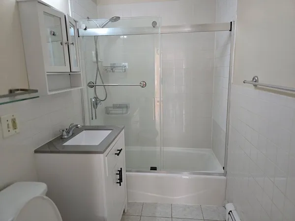 $3,100 | 38 Milton Street, Unit 1, North Andover, MA 01845