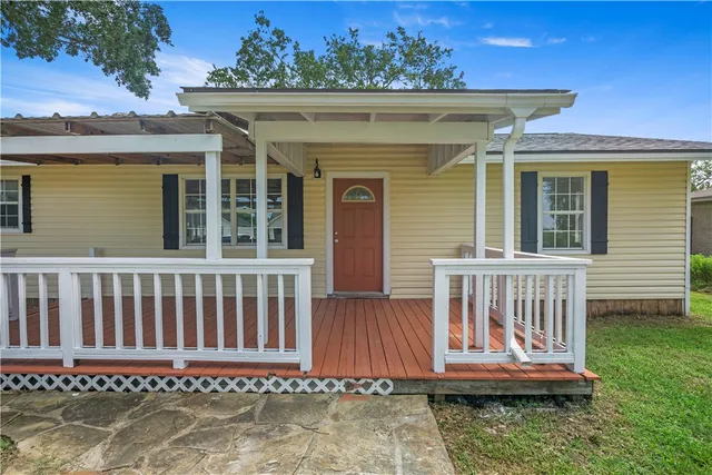 $185,000 | 23242 Farm To Market 244, Iola, TX 77861