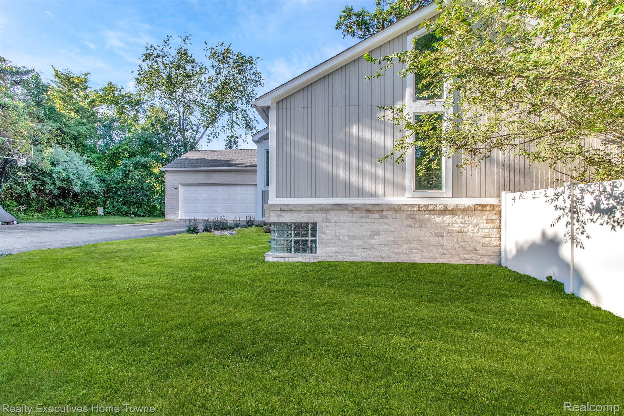3482 Benstein Road Commerce Township, MI 48382 - Photo 32 of 37 Gallery Image 32