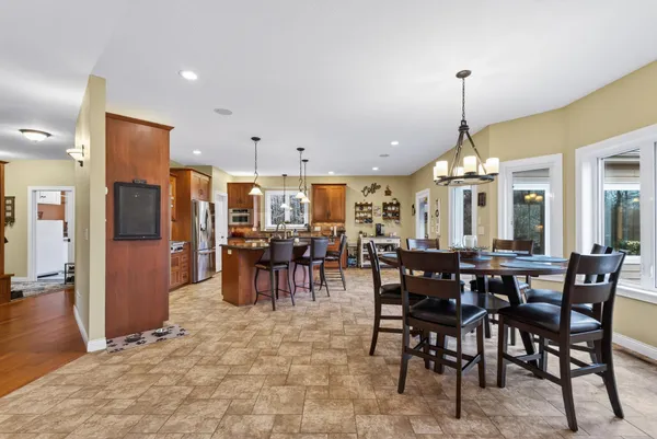 $1,299,000 | 5655 Afton Avenue Northeast, Buffalo, MN 55313