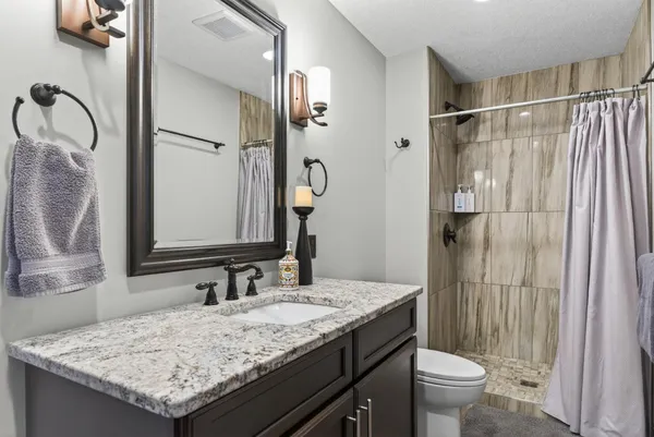 $1,299,000 | 5655 Afton Avenue Northeast, Buffalo, MN 55313
