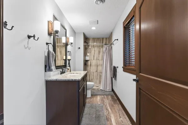 $1,299,000 | 5655 Afton Avenue Northeast, Buffalo, MN 55313