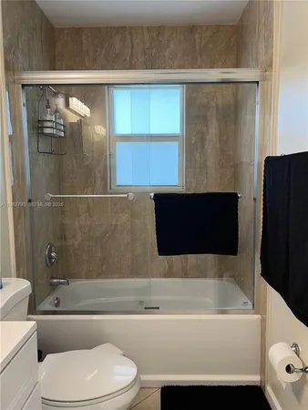 $2,900 | 2415 Grant Street, Hollywood, FL 33020