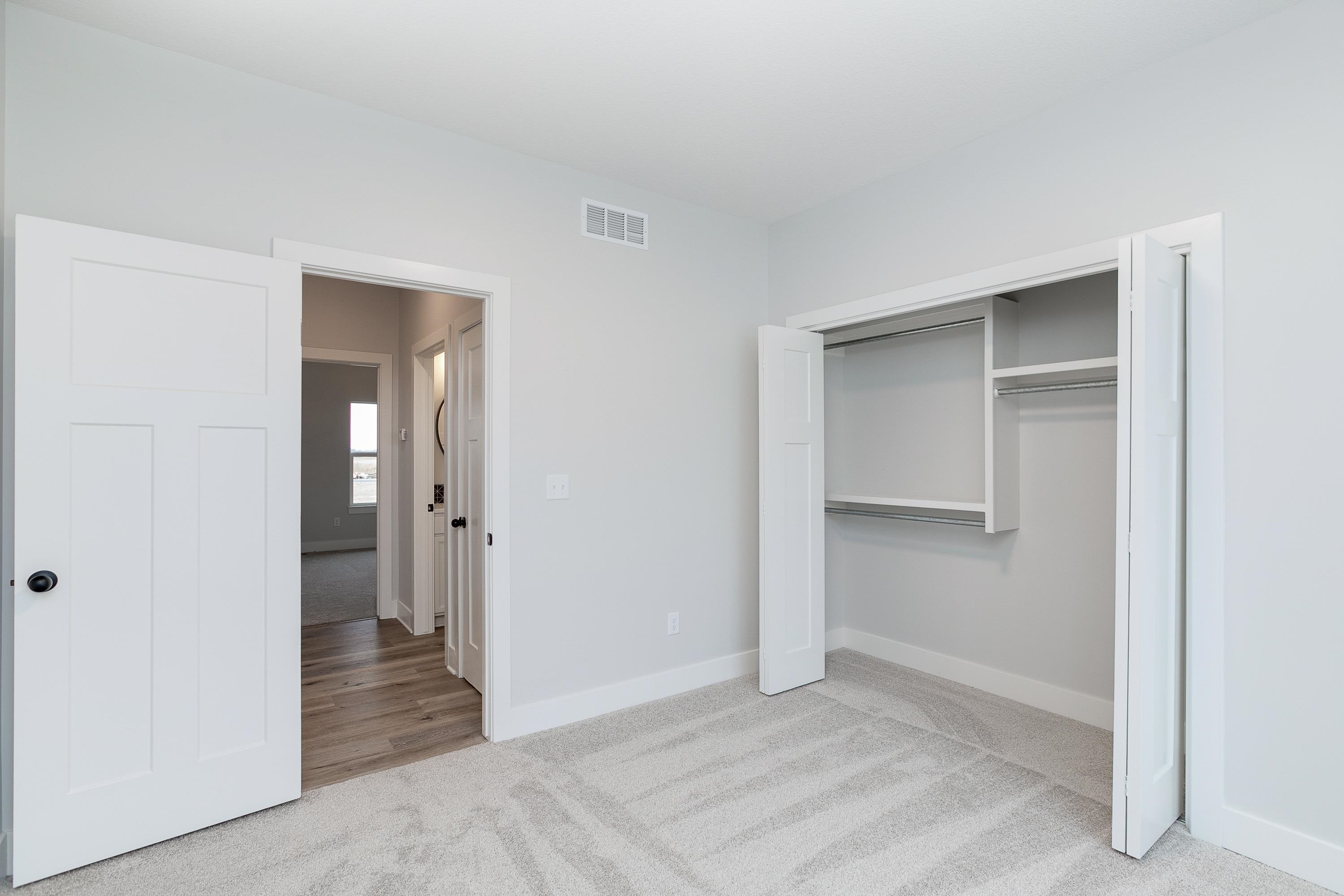 5437 North St Paul Street Wichita, KS 67204 - Photo 26 of 36