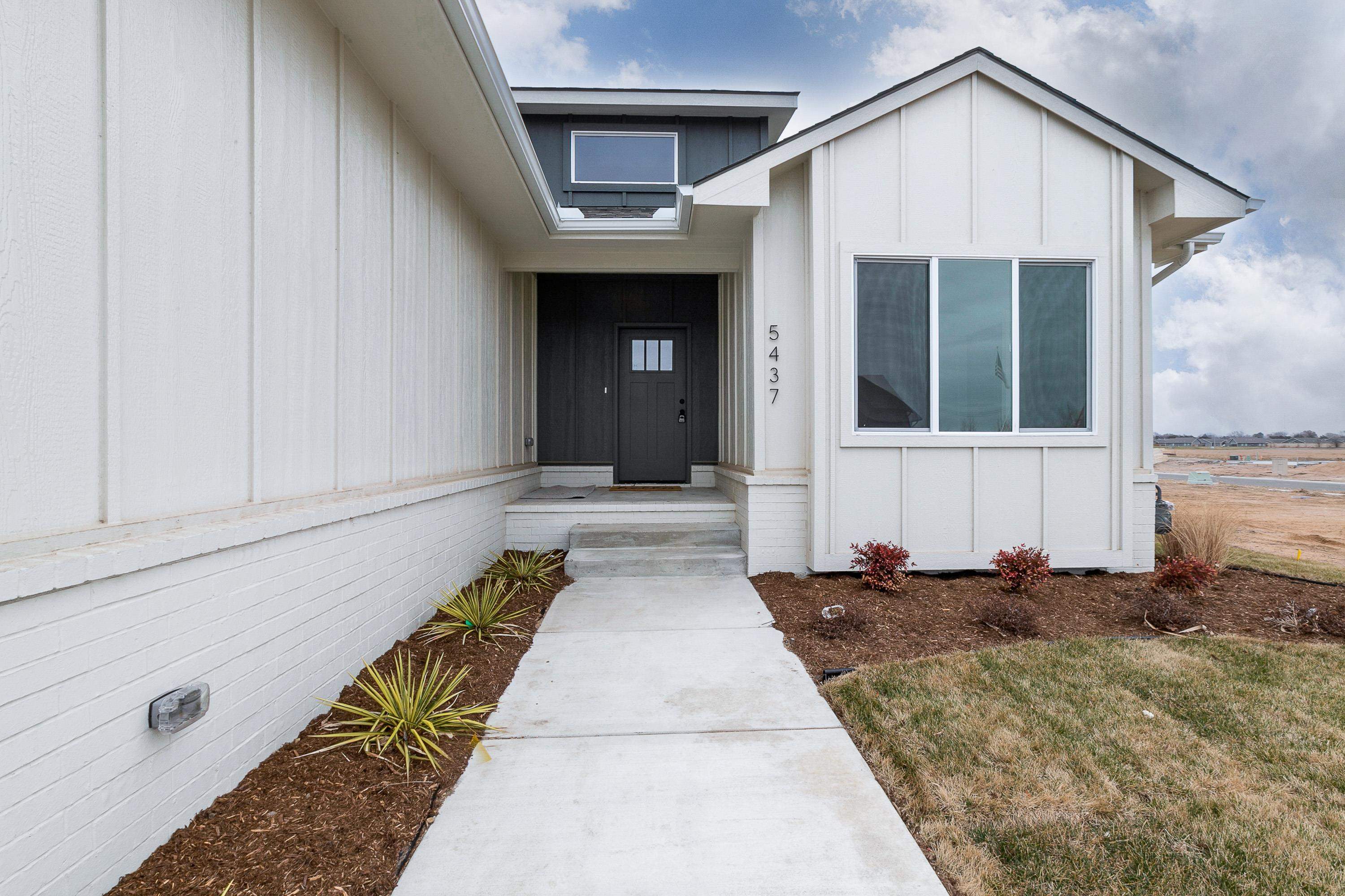 5437 North St Paul Street Wichita, KS 67204 - Photo 4 of 36