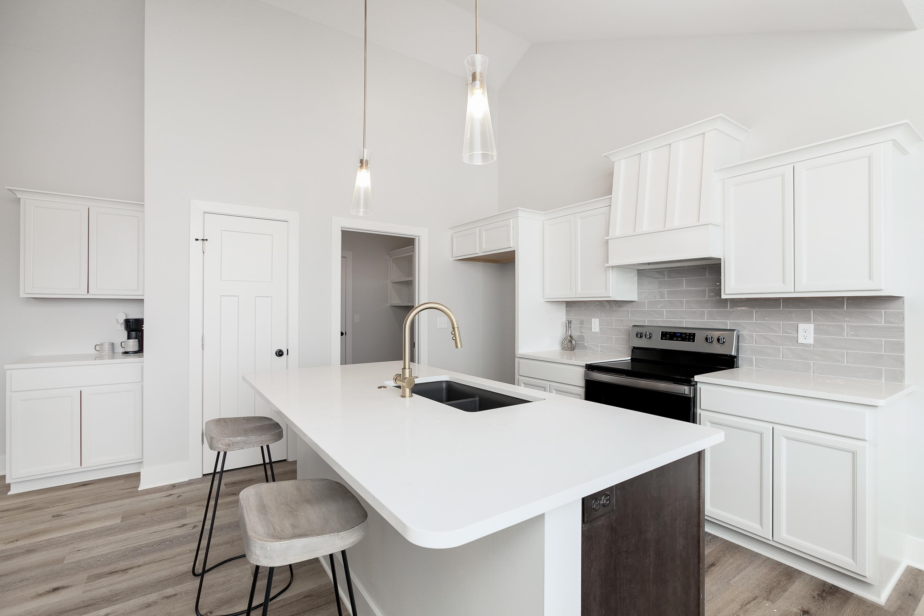 5437 North St Paul Street Wichita, KS 67204 - Photo 10 of 36