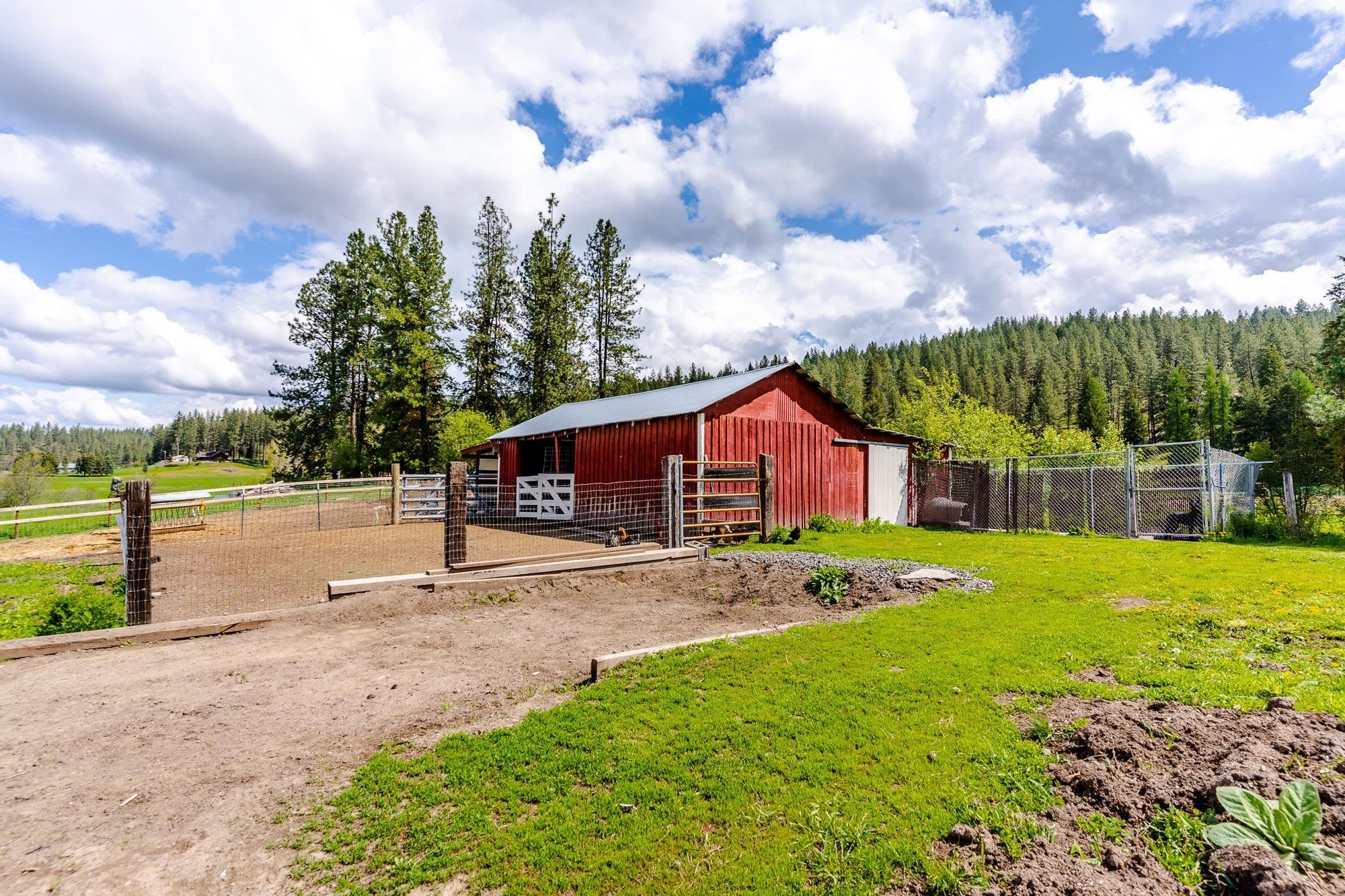 15928 North Forker Road Spokane, WA 99217 - Photo 24 of 49