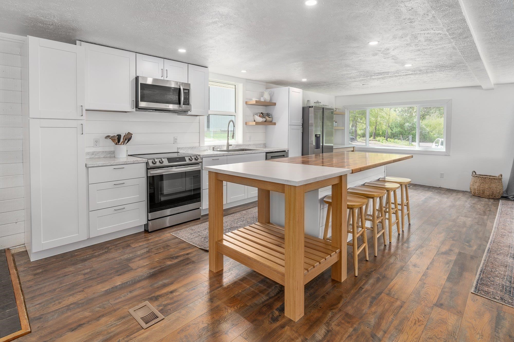 15928 North Forker Road Spokane, WA 99217 - Photo 6 of 49