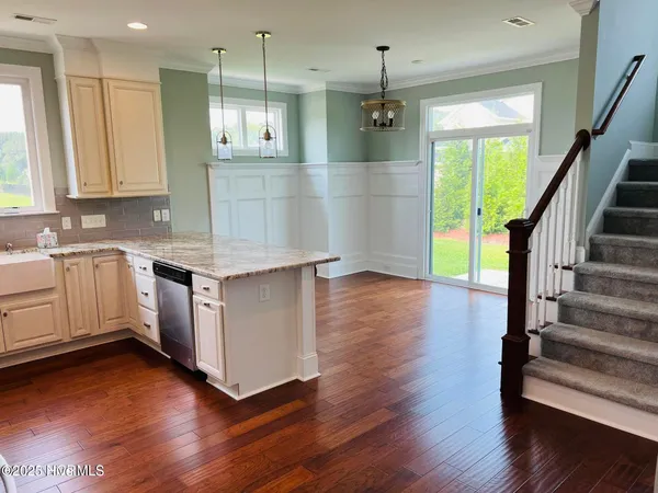 $3,000 | 3135 Emery Drive, Greenville, NC 27858