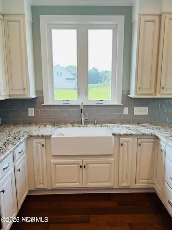 $3,000 | 3135 Emery Drive, Greenville, NC 27858