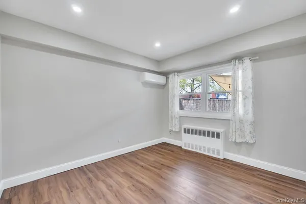 $2,900 | 92-03 241st Street, Unit 1 | Queens Village