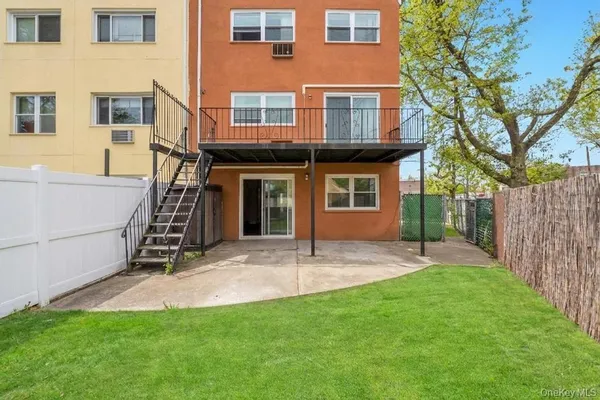 $2,900 | 92-03 241st Street, Unit 1 | Queens Village