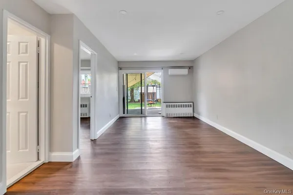 $2,900 | 92-03 241st Street, Unit 1 | Queens Village