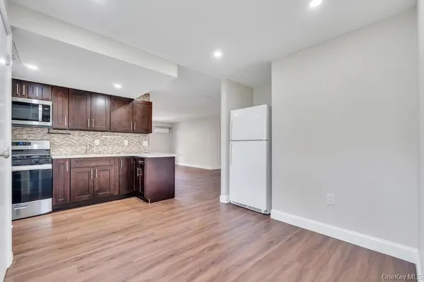$2,900 | 92-03 241st Street, Unit 1 | Queens Village