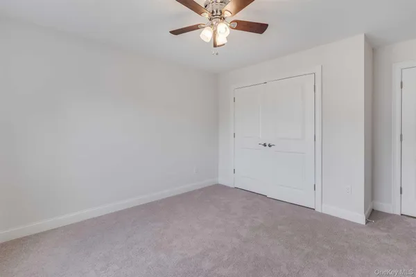 $895,000 | 991 Freedom Road, Pleasant Valley, NY 12569