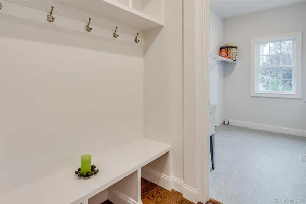 $895,000 | 991 Freedom Road, Pleasant Valley, NY 12569