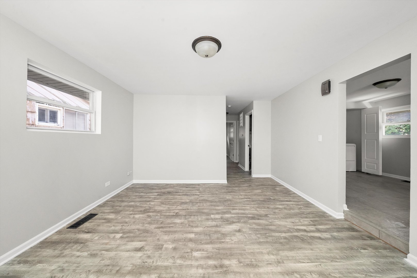 14616 Shepard Drive Dolton, IL 60419 - Photo 3 of 20
