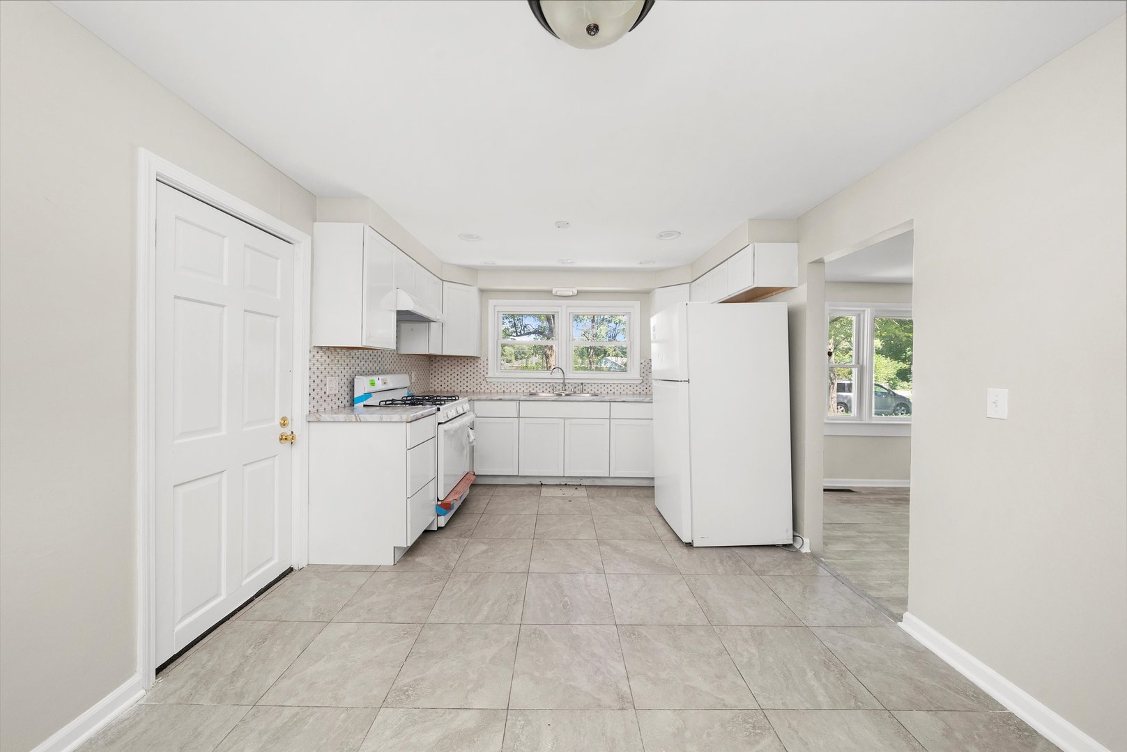 14616 Shepard Drive Dolton, IL 60419 - Photo 9 of 20