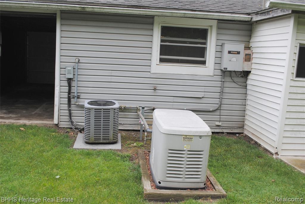 4080 Potts Road Fowlerville, MI 48836 - Photo 7 of 22