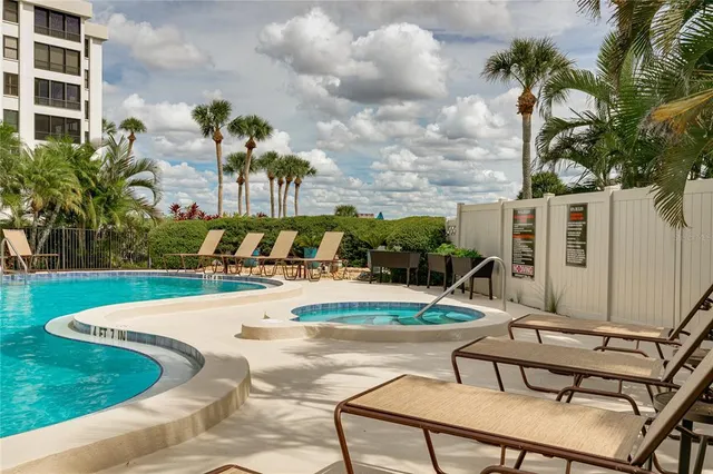 $3,100 | 8701 Midnight Pass Road, Unit 106A, Sarasota, FL 34242