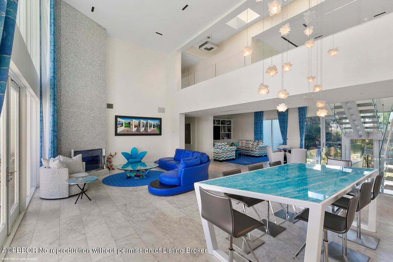 619 South Beach Road Hobe Sound, FL 33455 - Photo 9 of 23 a outdoor space with furniture