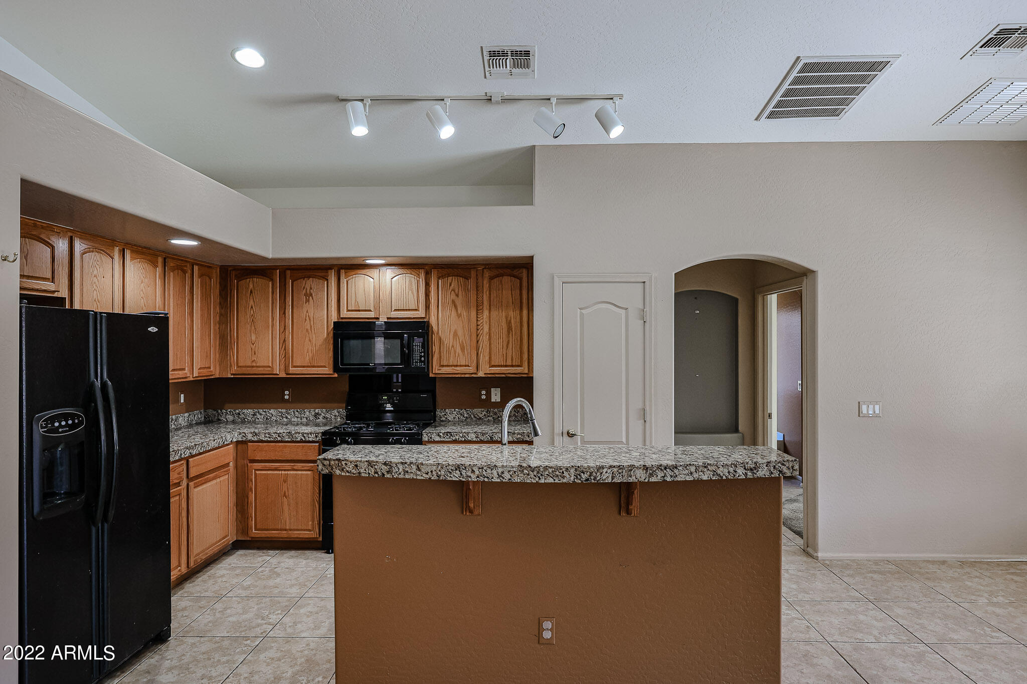 4917 West Novak Way Laveen, AZ 85339 - Photo 5 of 21 B (6)