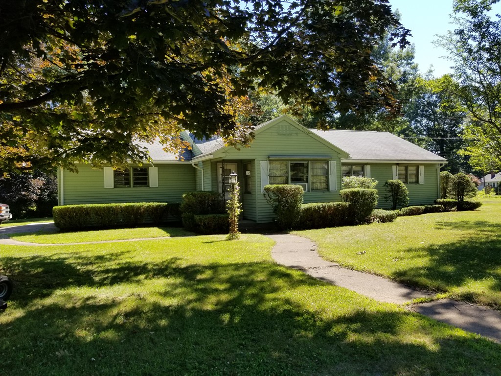 39 Bates Road Westfield, MA 01085 - Photo 1 of 20 Gallery Image 1
