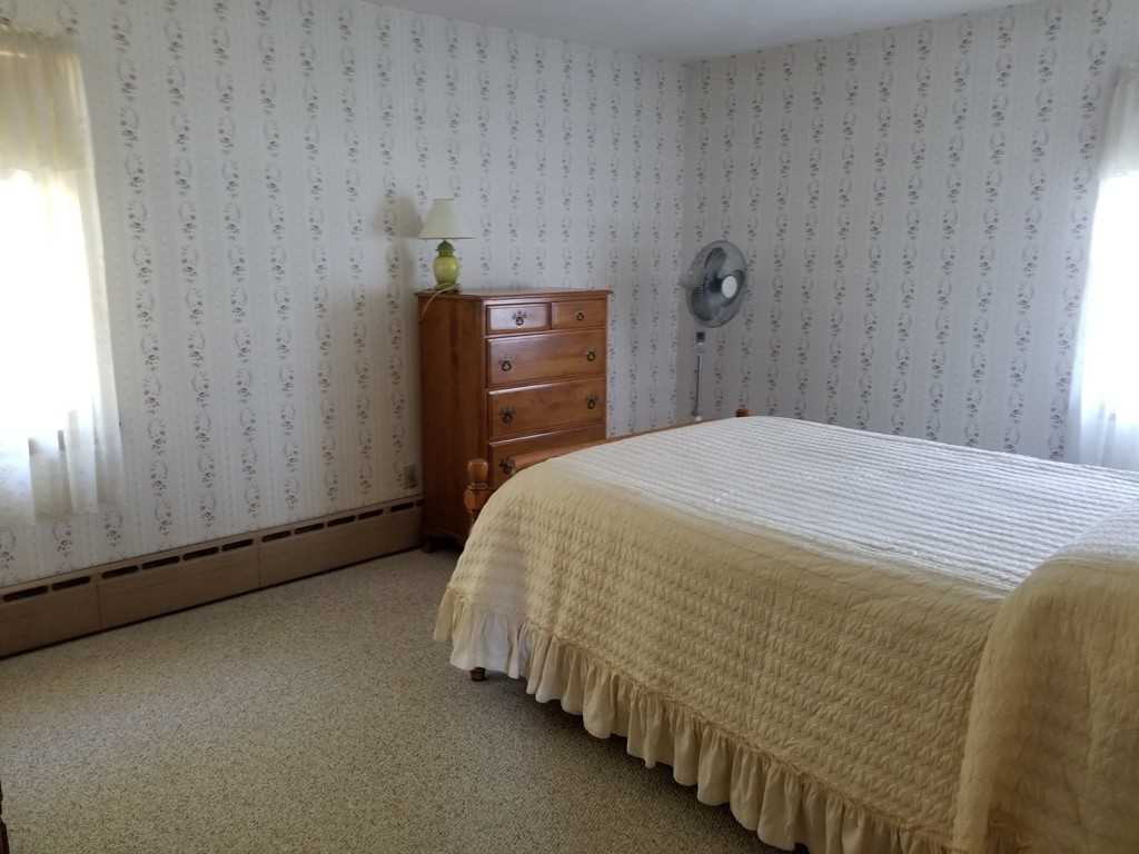 39 Bates Road Westfield, MA 01085 - Photo 18 of 20 Gallery Image 18