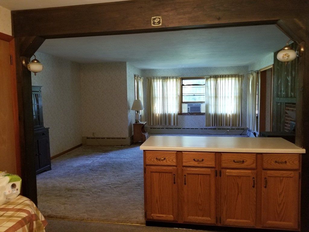 39 Bates Road Westfield, MA 01085 - Photo 10 of 20 Gallery Image 10