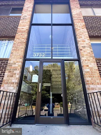 $1,950 | 3732 Bel Pre Road, Unit 9, Silver Spring, MD 20906