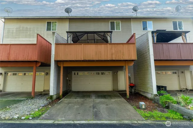 $455,000 | 7200 34th Avenue Northeast, Lacey, WA 98516