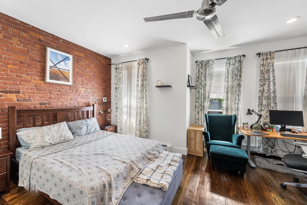 12 Pearl Street, Unit 4 Boston, MA 02129 - Photo 6 of 15