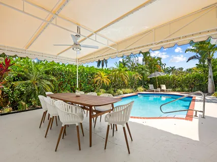 $814,900 | 1521 Northeast 40th Court, Oakland Park, FL 33334